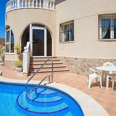 Villa Ch Leonor *